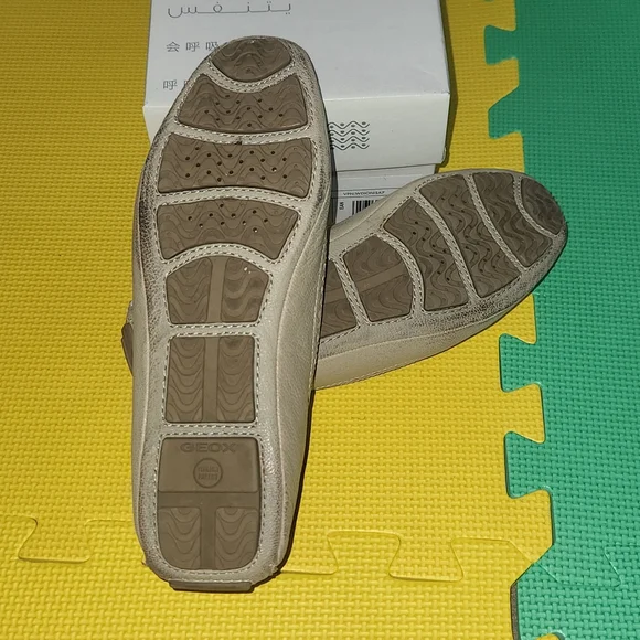 Geox Flats - Picture 6 of 6